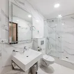 Bellavista & 3*